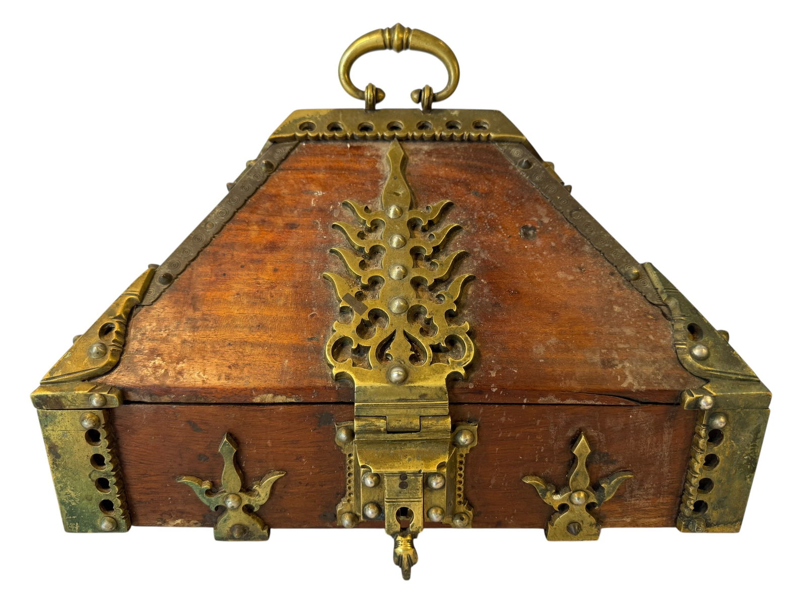 Brass & Wood Nettur Petti Dowry Box: Photos are part of the description and should tell the whole story.