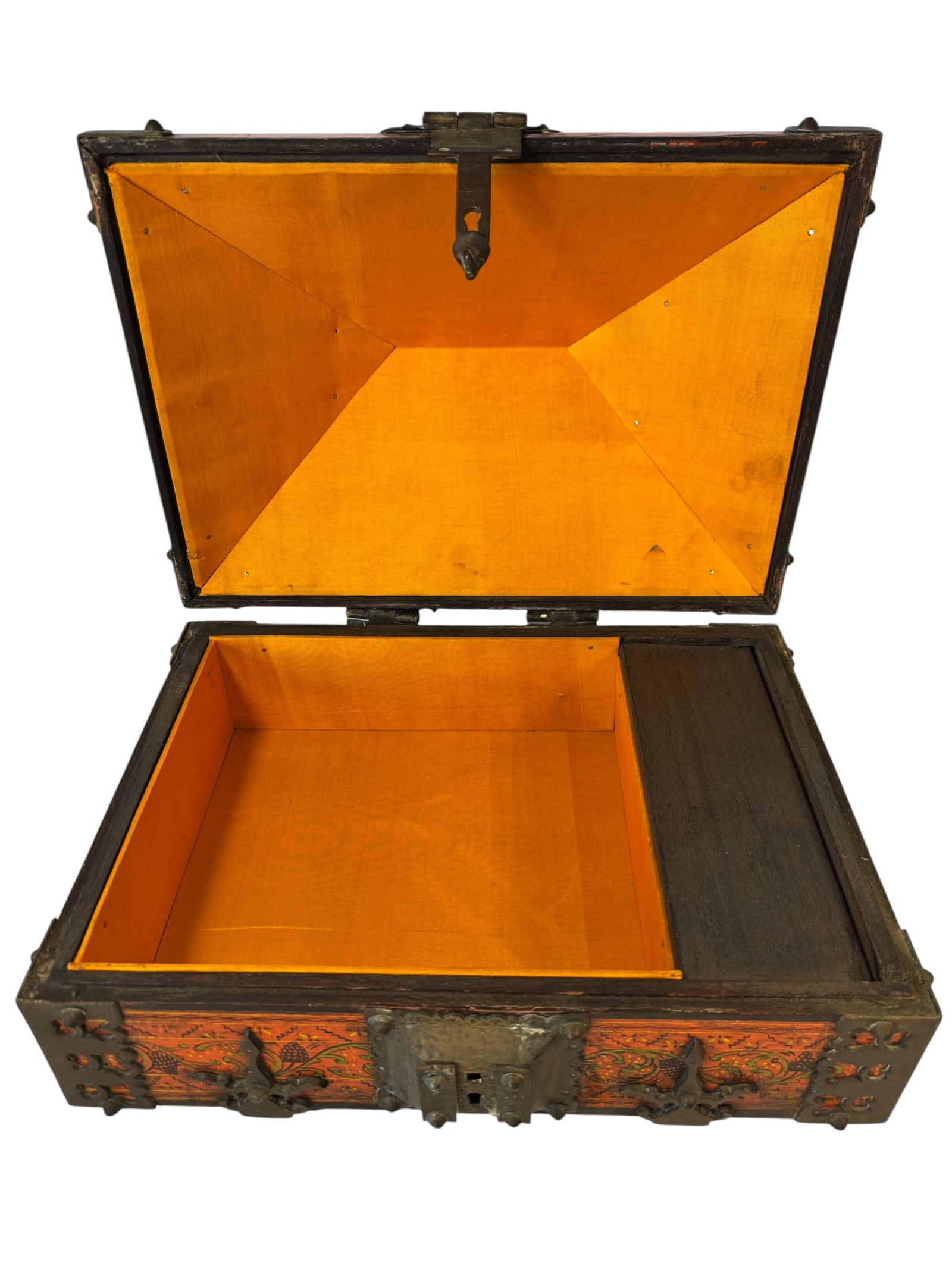 Nettur Petti Dowry Box - 5