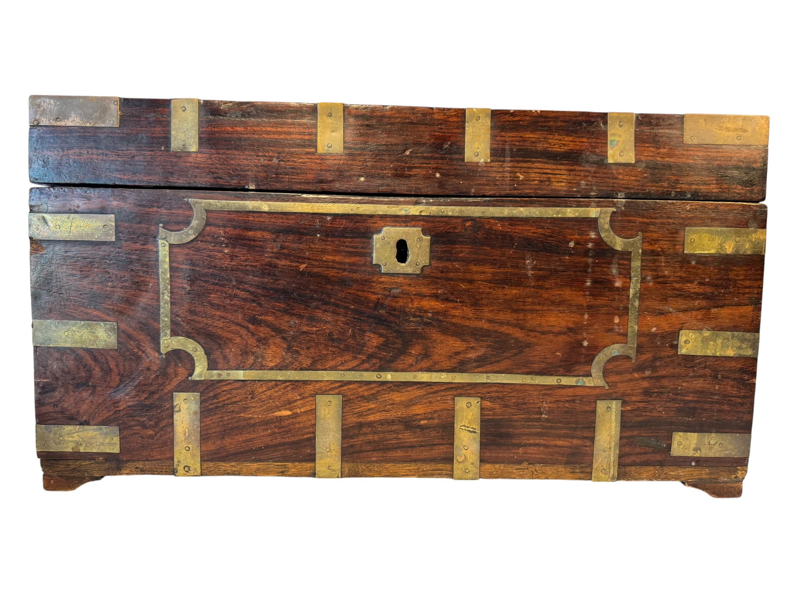 Anglo-Indian Correspondence Chest: Missing one foot as shown. Photos are part of the description and should tell the whole story.