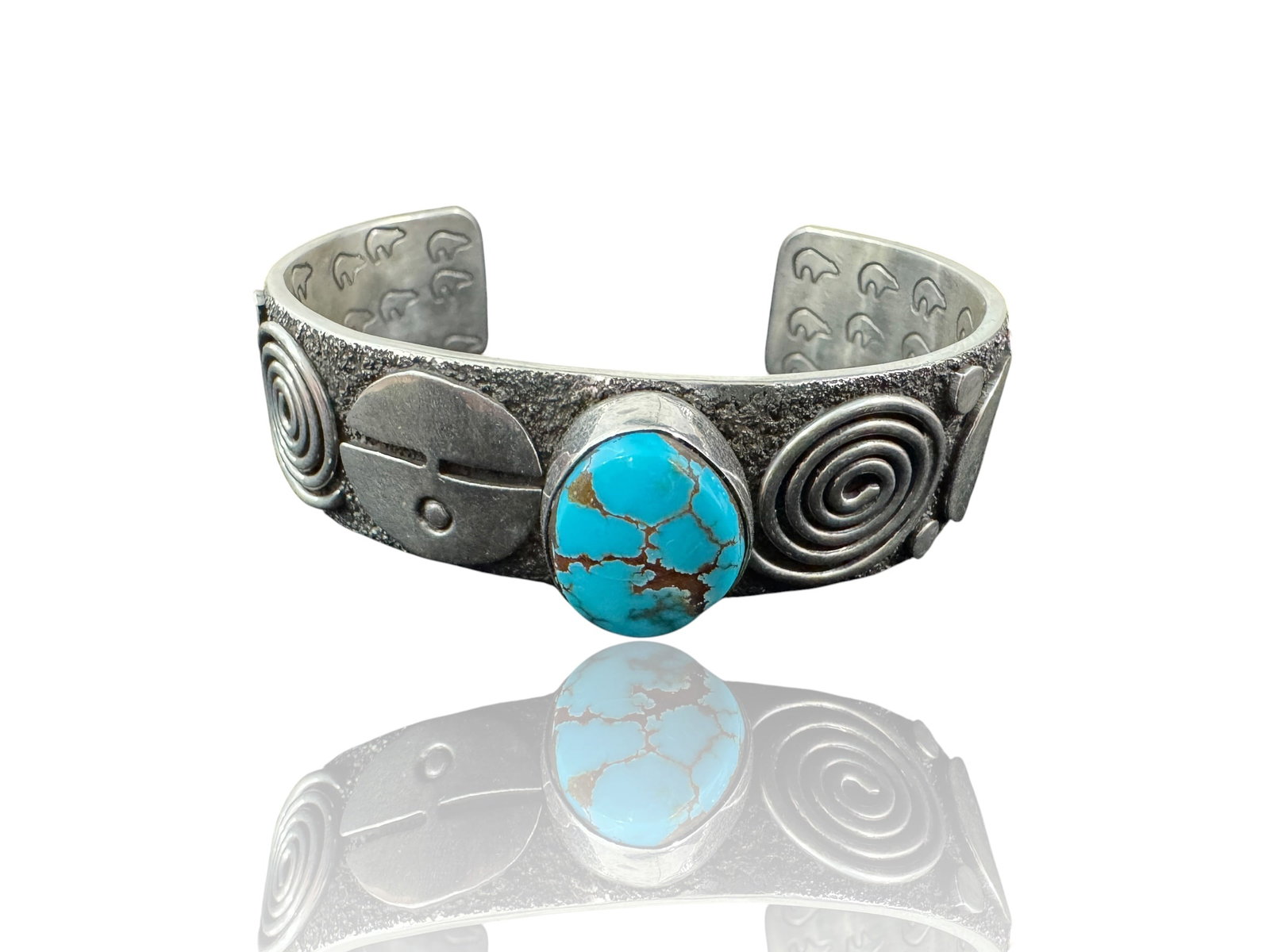 Alex Sanchez Navajo Sterling Silver (.925) & Turquoise Cuff: Approx. Gross Weight: 72.7 gramsPhotos are part of the description and should tell the whole story.