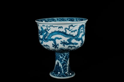 Our December sale features a strong Egyptian collection alongside selected Chinese, Islamic and Indian works of art, together with a range of antiquities from private collections.