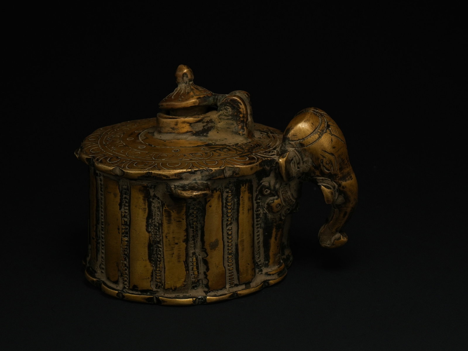 An Indian Mughal-Style Brass Inkwell with Elephant Protome, 20th Century. (1 of 4)