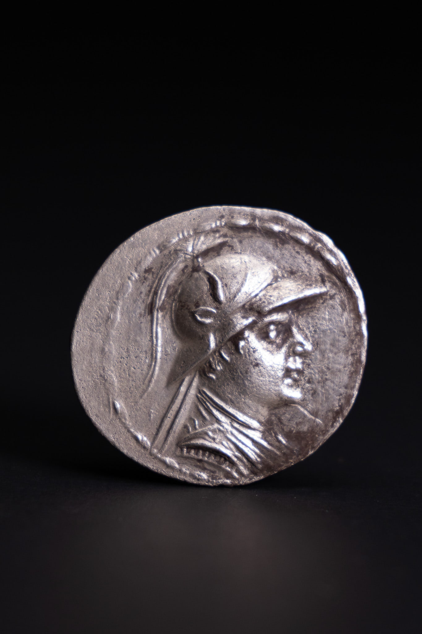 GRECO-BACTRIAN KINGDOM EUCRATIDES I AR TETRADRACHM C. 171-145 BC. (1 of 2)