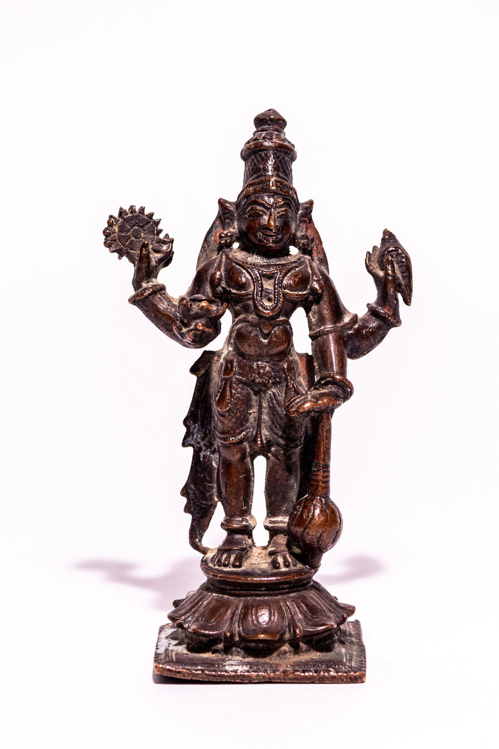 A SOUTH INDIAN COPPER FIGURE OF LORD VISHNU, 19TH CENTURY. (1 of 1)