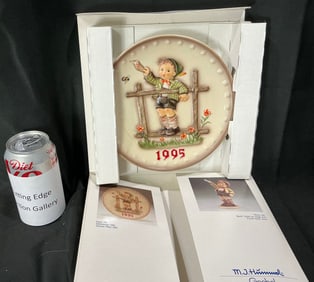 1995 M.I. Hummel Annual Plate "Come Back Soon" by Goebel (Hum 293)