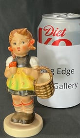 Goebel Hummel "For Keeps" Figurine Hum 987/0, W. Germany (1962)