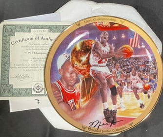 Michael Jordan 1991 Championship Collector Plate by Chuck Gillies Bradford Exchange / Upper Deck