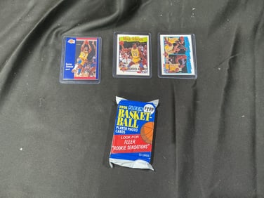 Magic Johnson Basketball Cards Lot with 1991 Fleer Pack