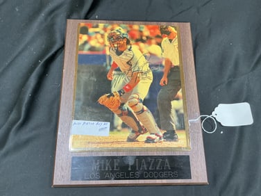 Mike Piazza Signed Los Angeles Dodgers Plaque Photo