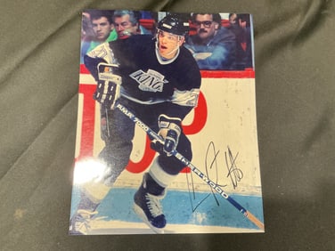 Player Larry Robinson signed Los Angeles Kings 8x10 Photo