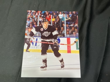 Player signed Los Angeles Kings 8x10 Photo