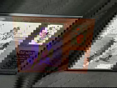 Willie Mays Signed Limited Edition Framed Display (#106 of 1500)