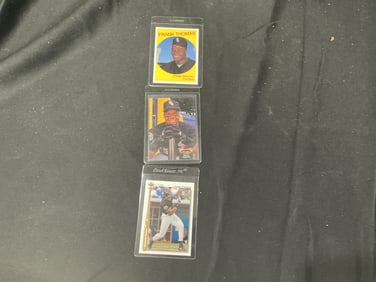 Frank Thomas Baseball Card Trio Featuring Early Career Chicago White Sox Issues
