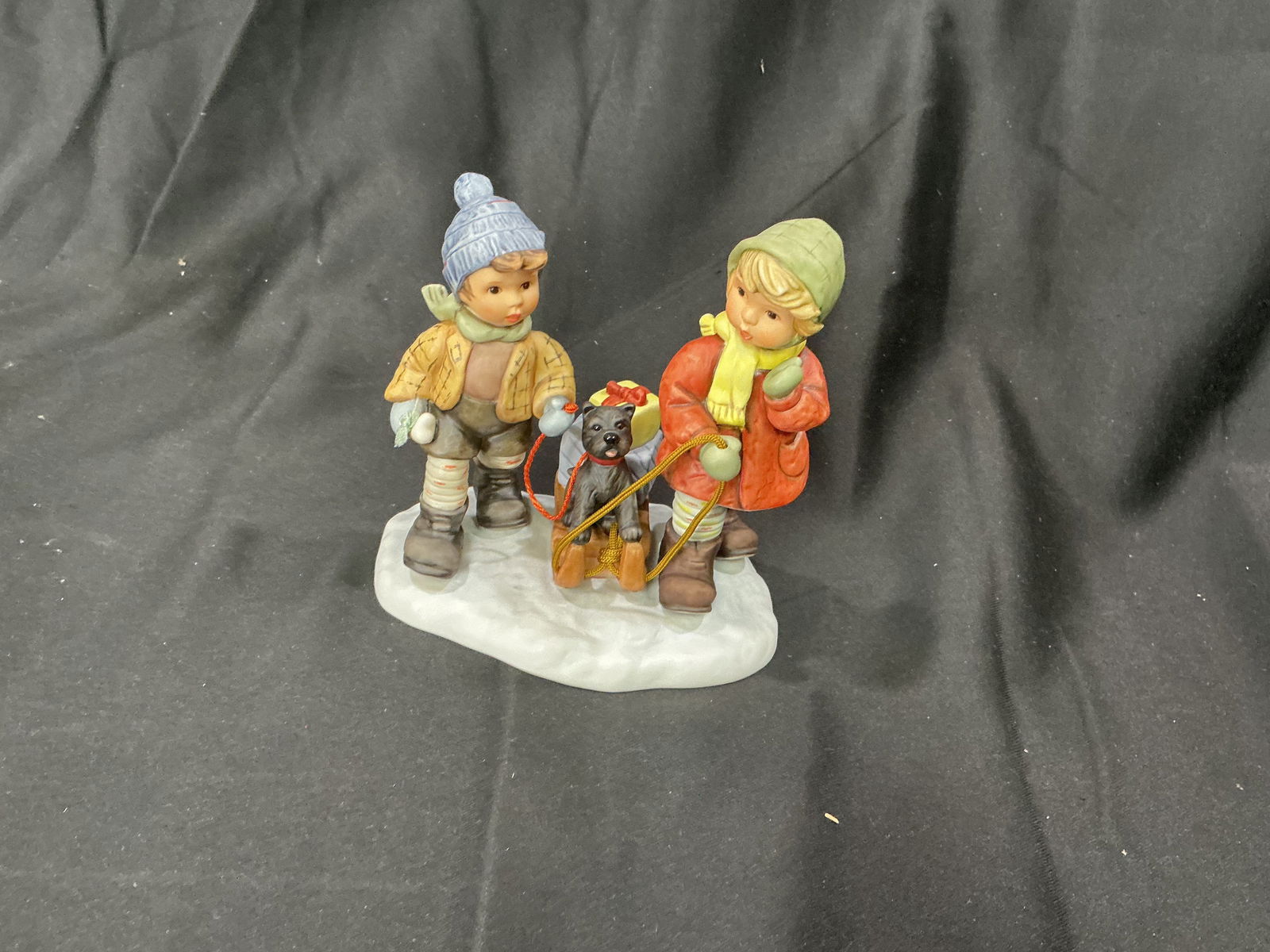 1998 Goebel Hummel Sledding Time BH 60 Figurine (1 of 3)