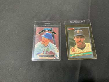 Two Vintage Wade Boggs Baseball Cards Donruss Diamond Kings & Topps