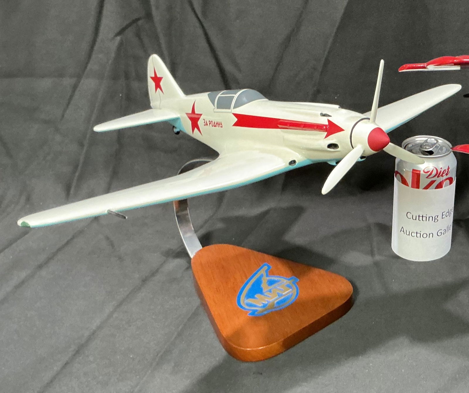 Vintage Aircraft Display Models: Soviet Yakovlev (1 of 1)