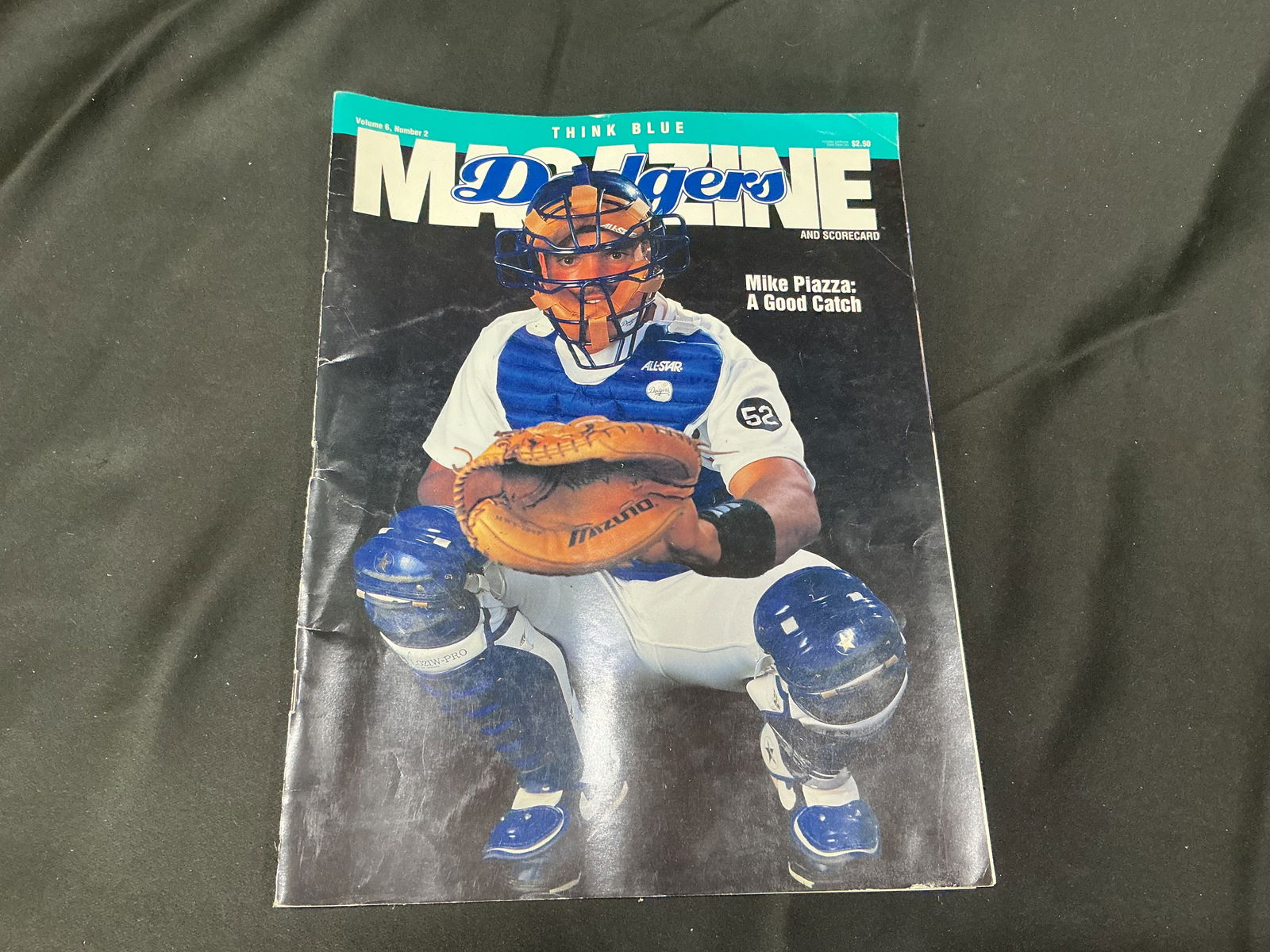 Vintage Los Angeles Dodgers Magazine Featuring Mike Piazza (1 of 2)