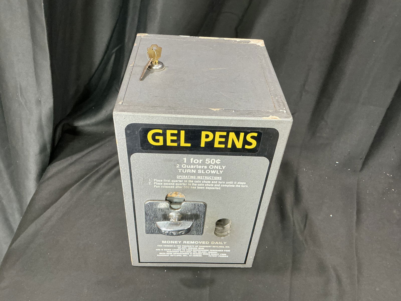 Vintage Gel Pen Vending Dispenser (1 of 2)