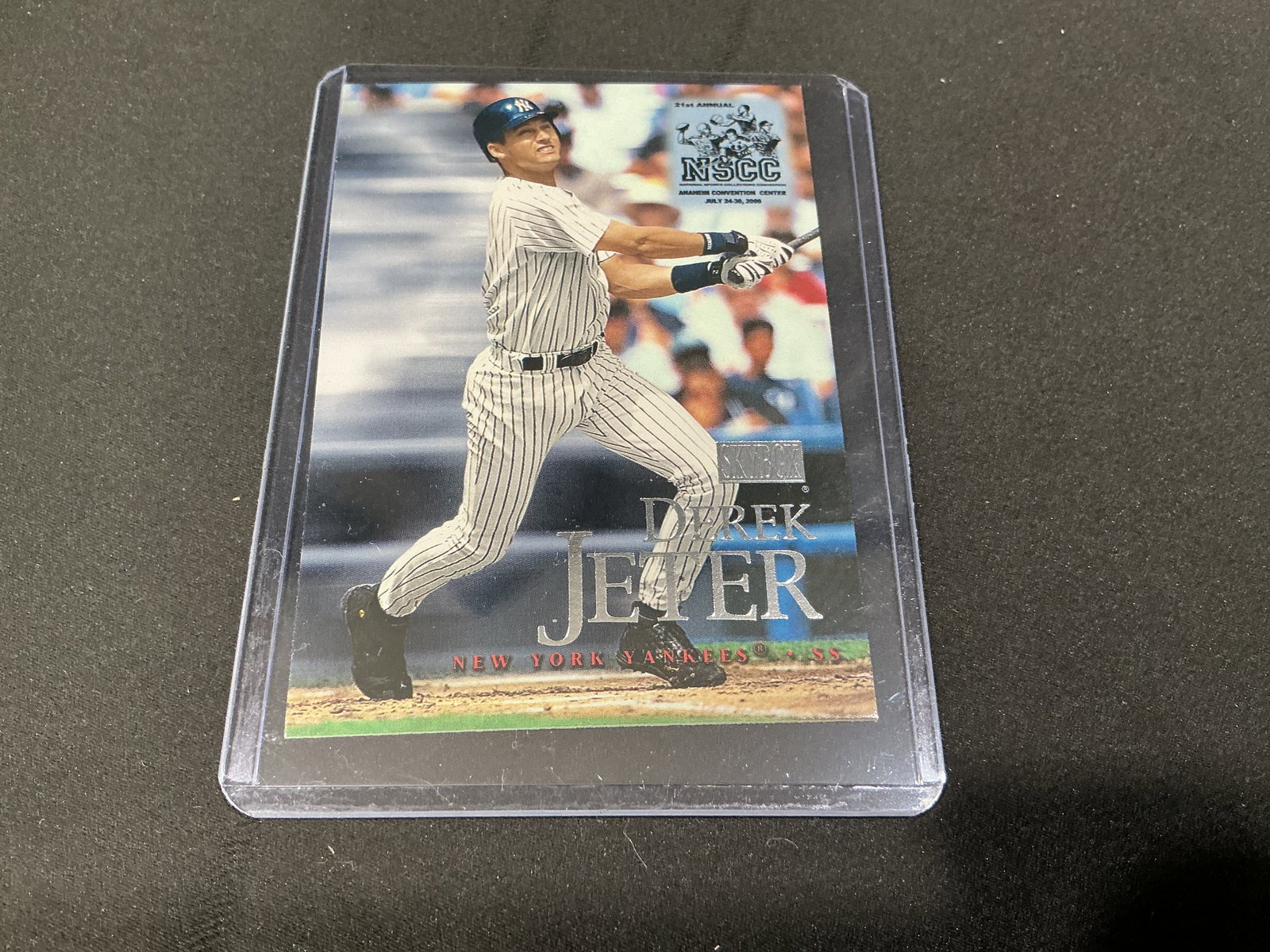 2000 Fleer Skybox Derek Jeter Yankees NSCC Promo Card 3 of 6 (1 of 2)