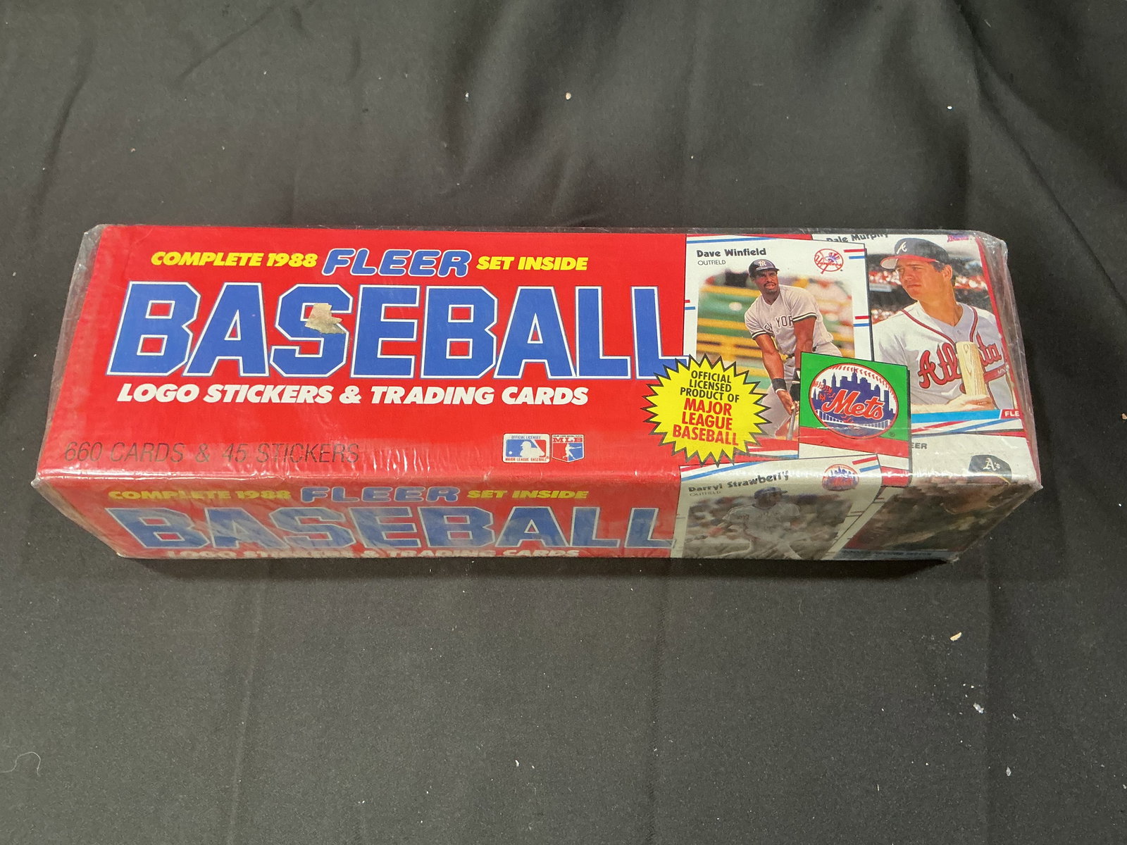 1988 Fleer Baseball Complete Set Sealed Trading Cards and Logo Stickers: Factory sealed 1988 Fleer Baseball complete set including trading cards and logo stickers. Classic late-1980s Fleer release with full player checklist coverage and collectible team logo stickers. Stro