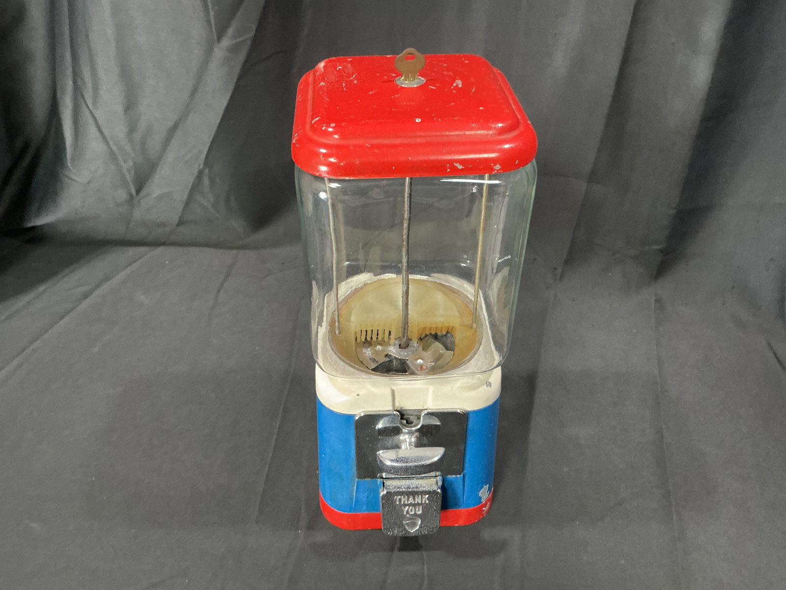 Vintage Countertop Gumball Candy Vending Machine Red White Blue (1 of 5)