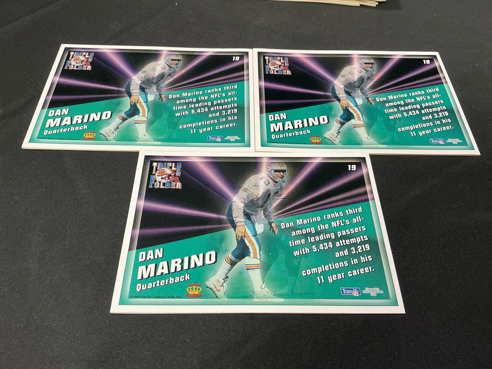 1994 Dan Marino Triple Folder Miami Dolphins Card Group (1 of 3)