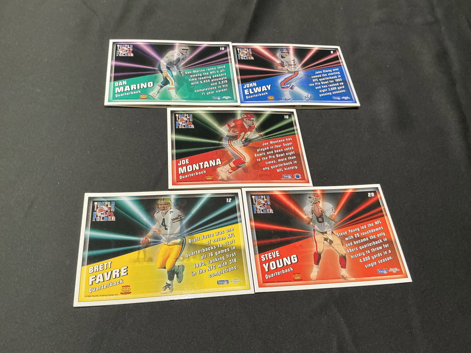 1994 Pacific Triple Folders Montana Elway Marino Favre (1 of 3)