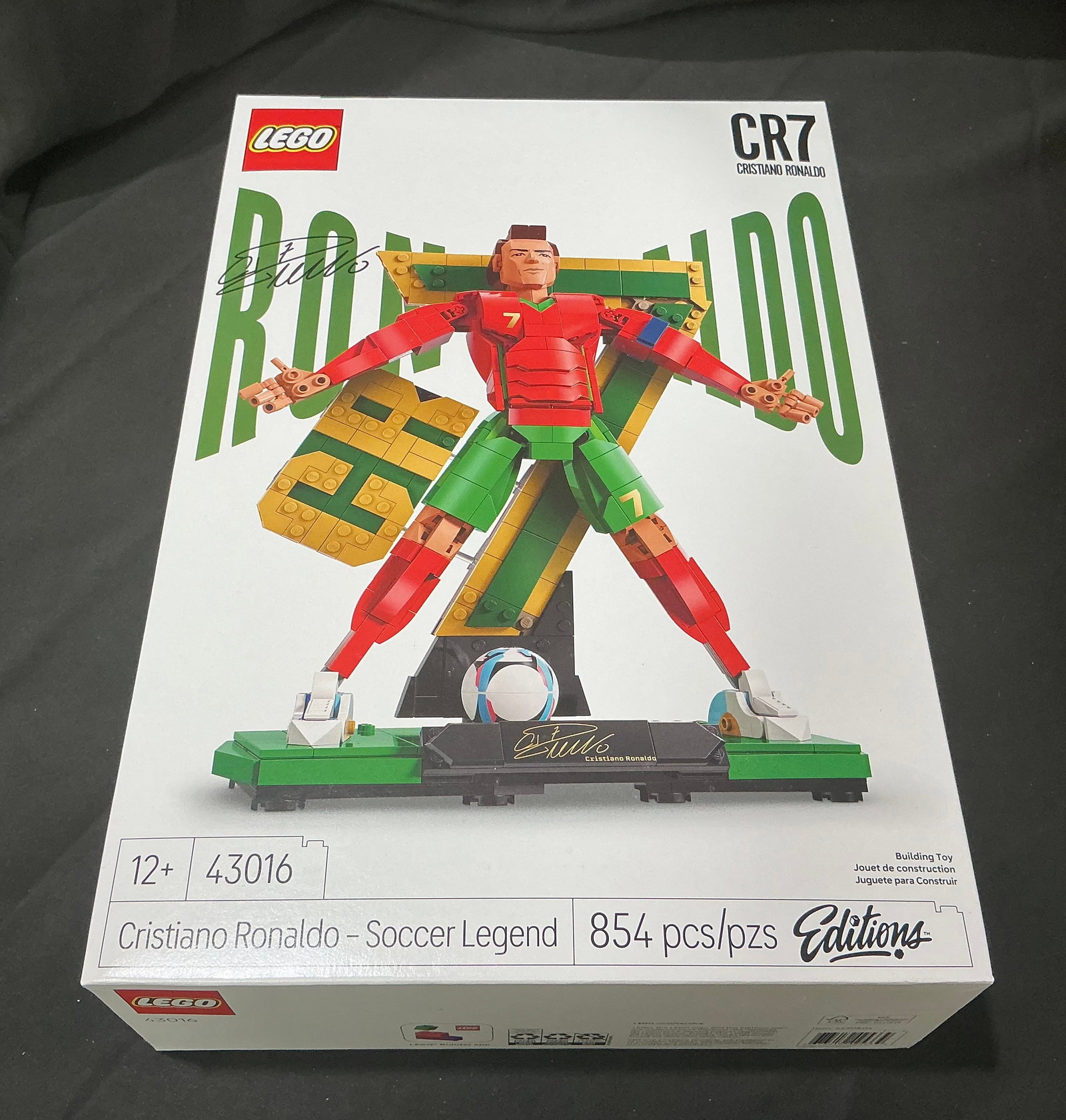 LEGO CR7 Cristiano Ronaldo Soccer Legend Set 43016 Sealed Repeat Offering: LEGO Cristiano Ronaldo CR7 Soccer Legend set 43016 featuring 854 pieces and display-ready articulated build. Includes Portugal-inspired color design, signature display base, and alternate pose configu