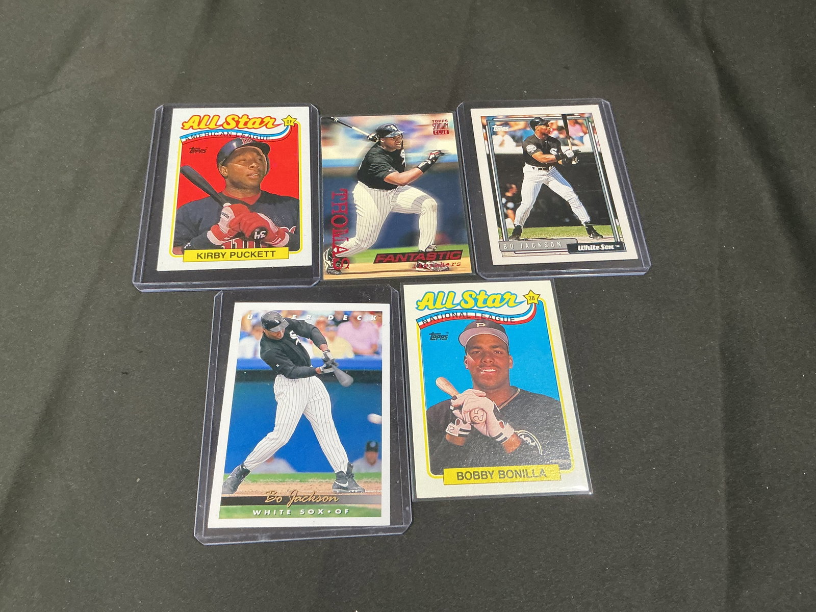 Bo Jackson, Kirby Puckett & Frank Thomas Card Lot: Collection of baseball star cards featuring Bo Jackson, Kirby Puckett, Frank Thomas, and Bobby Bonilla. Includes Topps All-Star cards, Bo Jackson White Sox cards, Frank Thomas Fantastic Finishers