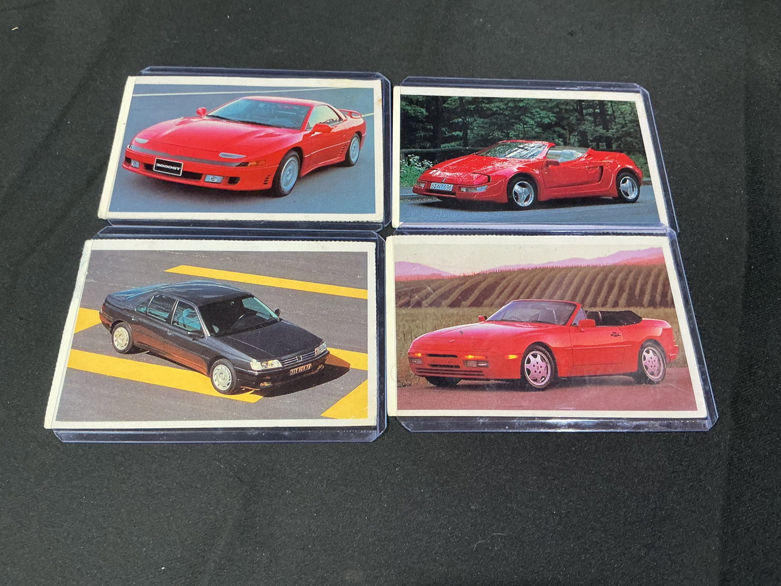 Corvette Vette Set Collector Card Display: Corvette-themed collector display set featuring multiple Corvette cards and Vette Set medallion presentation in protective case. Includes examples from different Corvette generations with strong