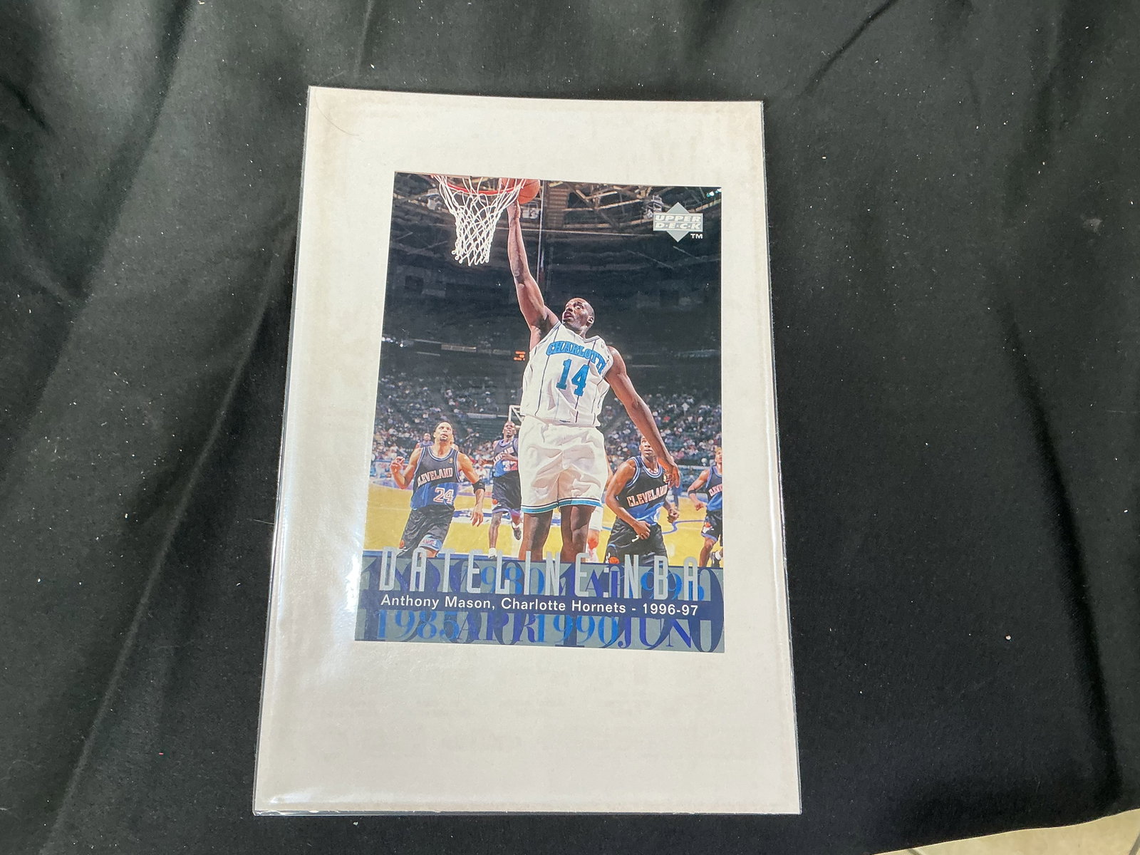 Anthony Mason Upper Deck Card Pair