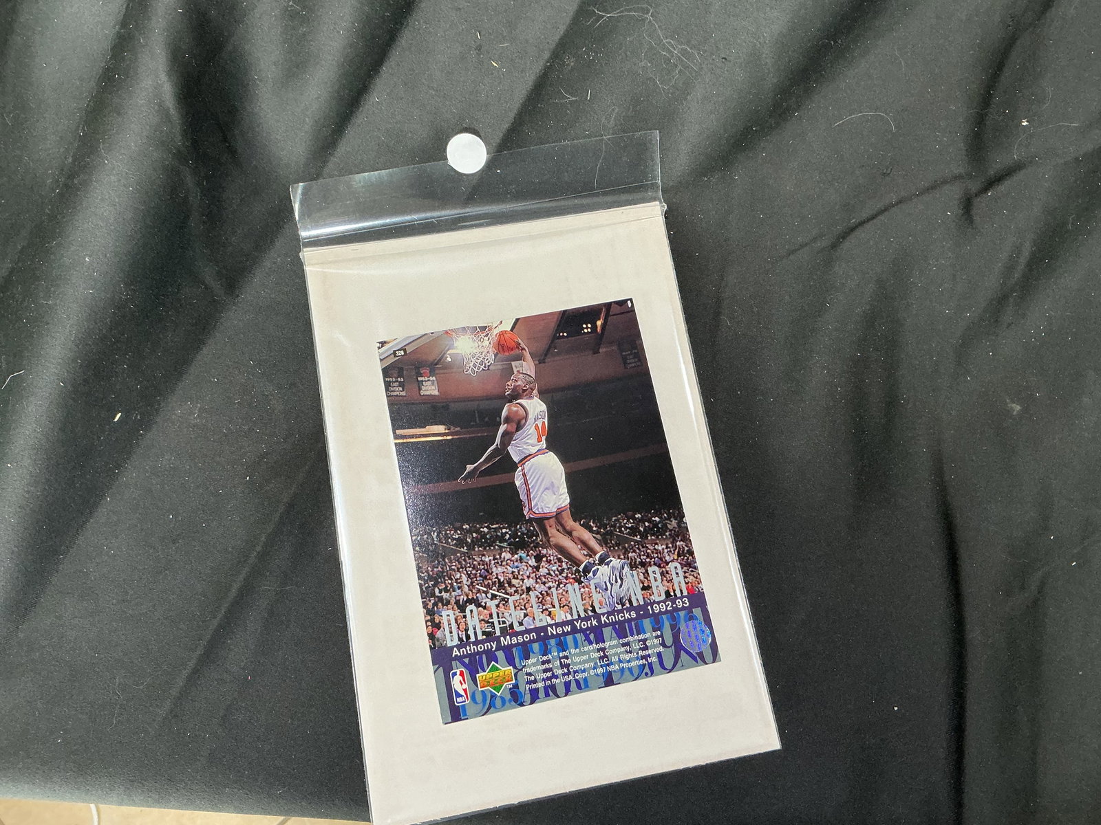 Anthony Mason Upper Deck Card Pair - 2