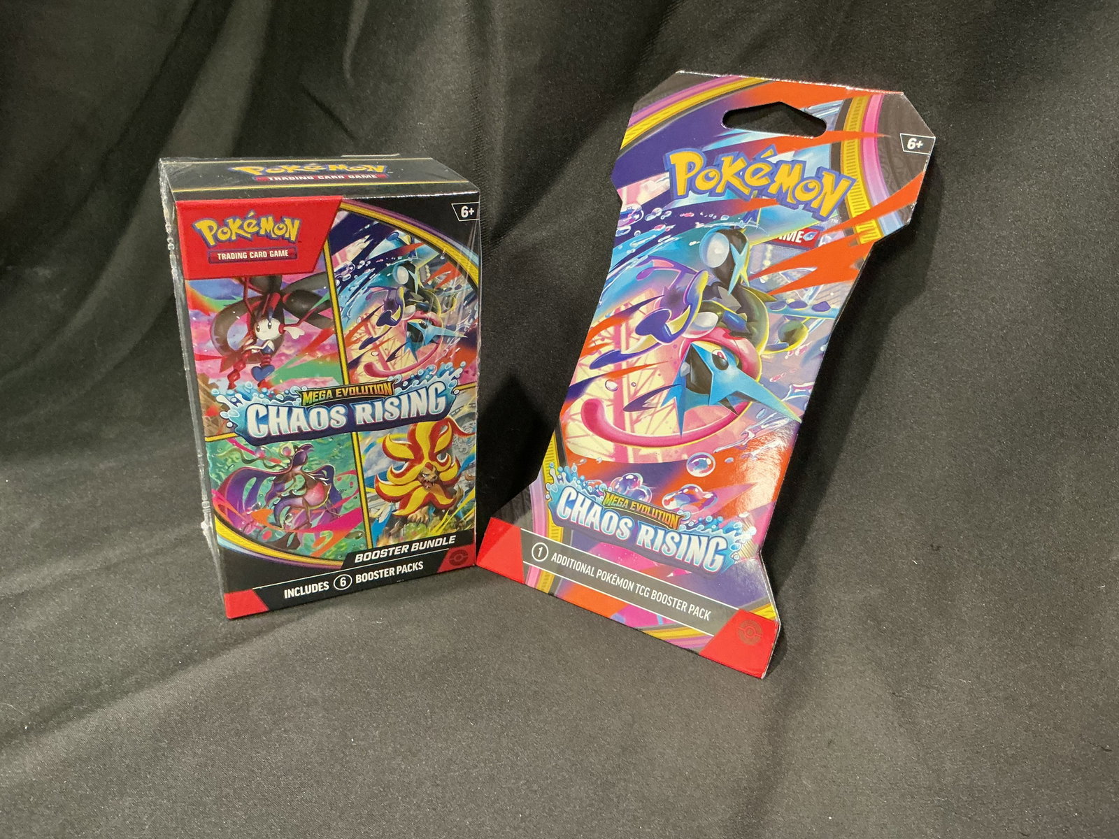 Chaos Bundle & Sleeved Booster Pack (1 of 1)