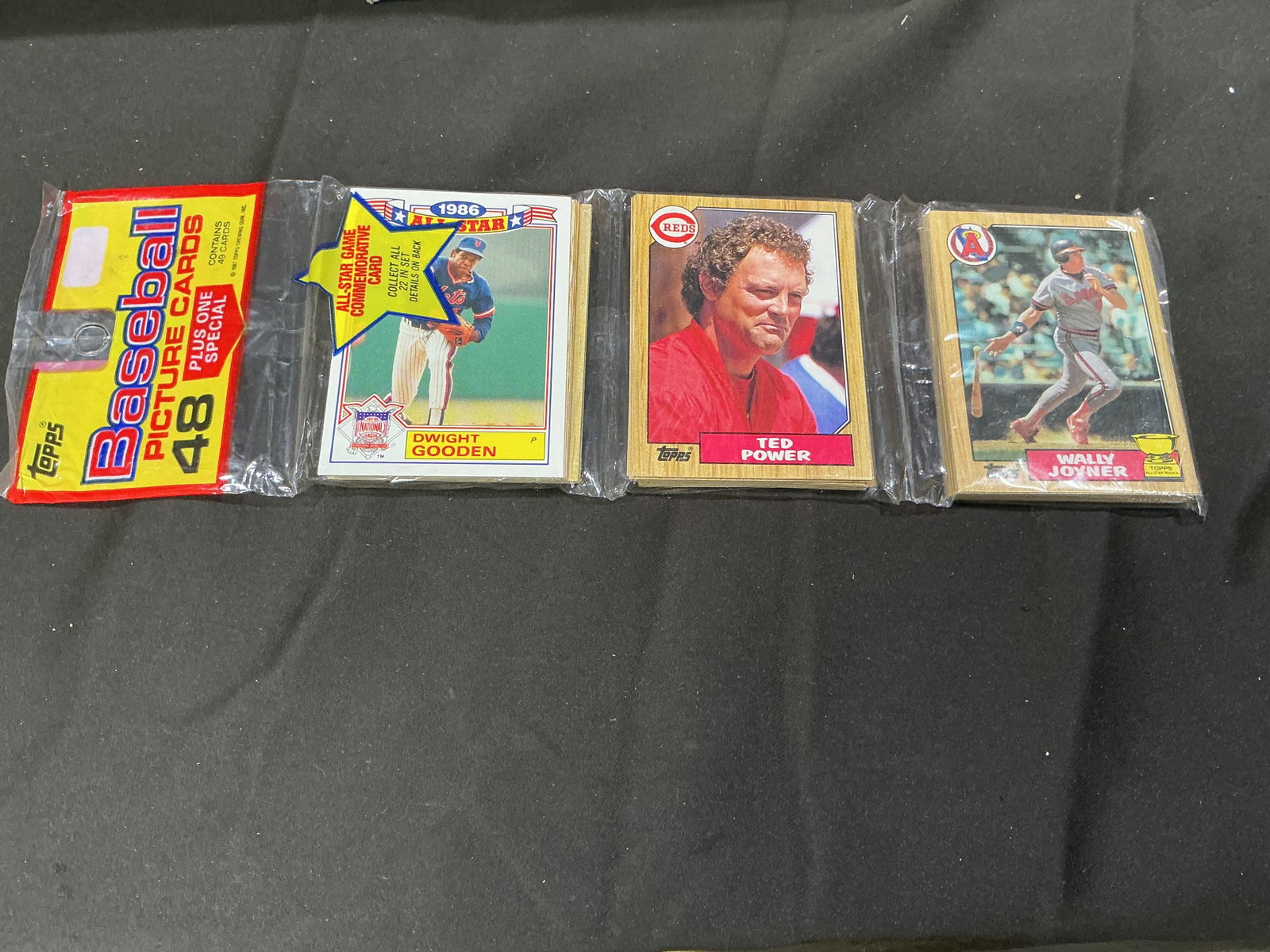 1986 Topps Baseball Cello Pack