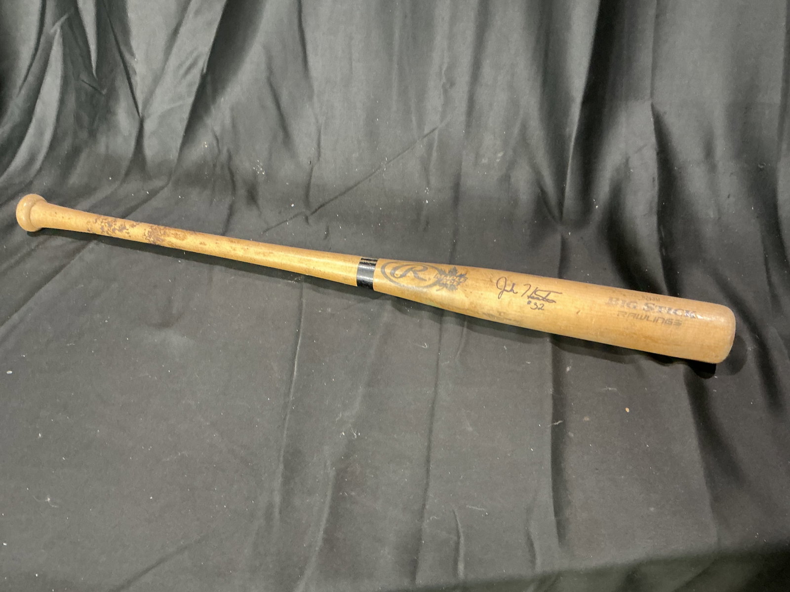 Signed Josh Hamilton Rawlings Big Stick 700F Baseball Bat (1 of 2)