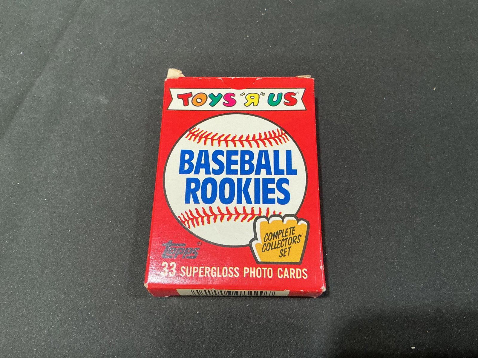 1987 Topps Toys R Us Baseball Rookies Complete 33-Card Set: Offered as a complete 33-card collector set, this Toys R Us exclusive Topps Baseball Rookies release features a strong 1980s rookie lineup including Mark McGwire, Fred McGriff, Barry Bonds, Rafael Pal