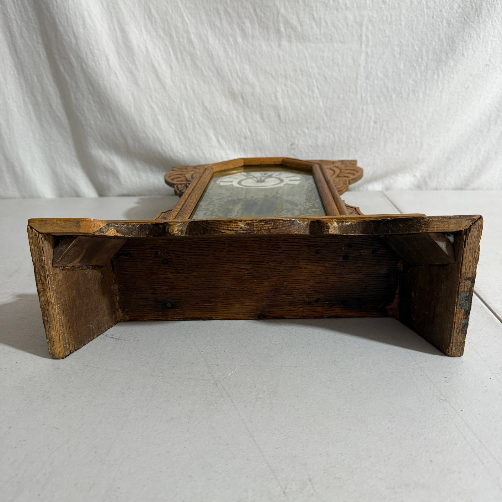 Gingerbread Parlor Mantel Clock 1905–1925 - 11