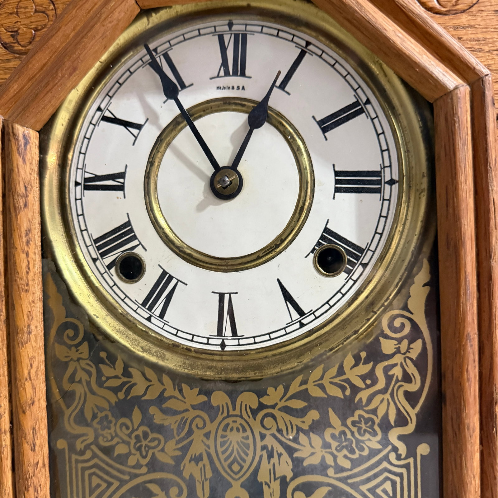 Gingerbread Parlor Mantel Clock 1905–1925 - 2
