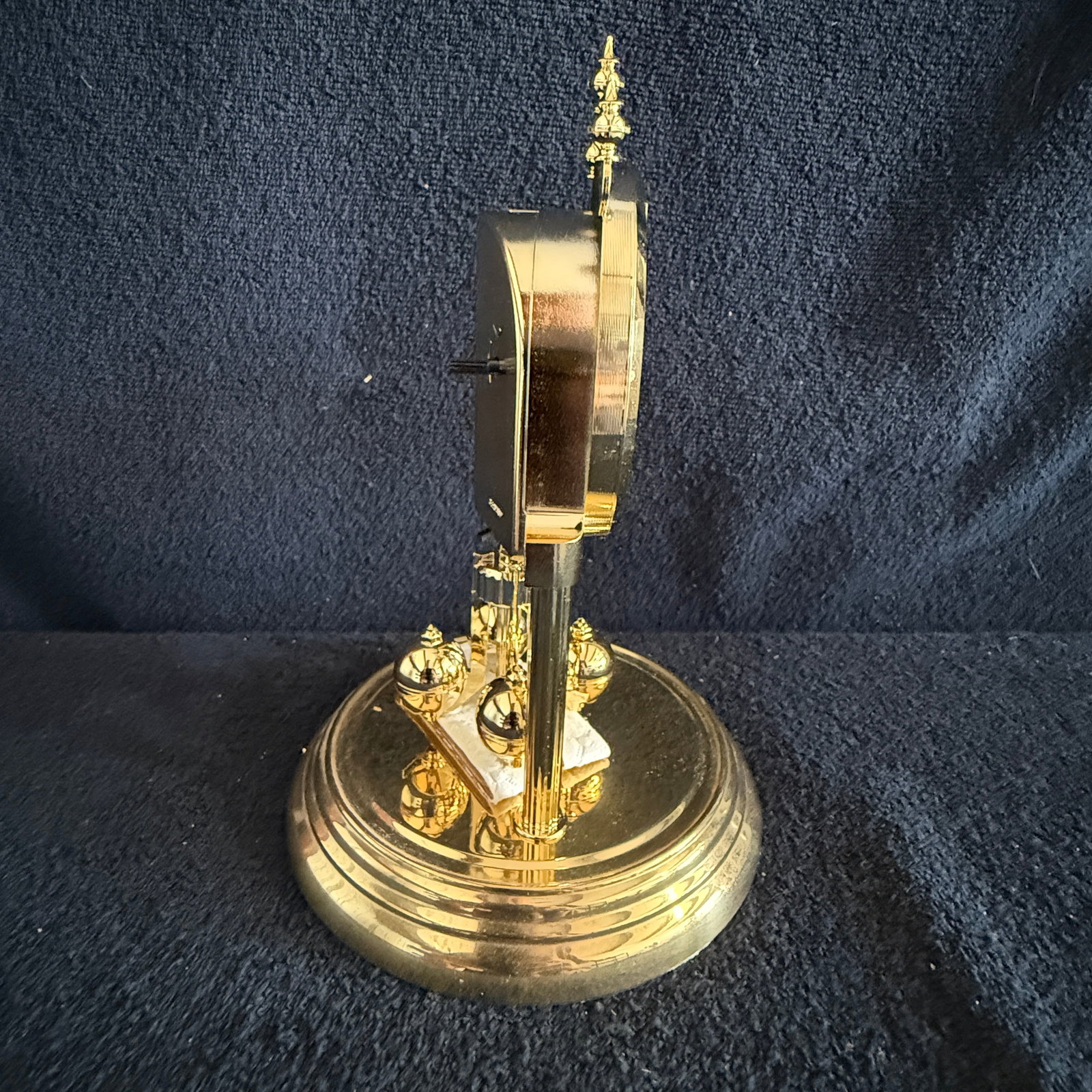 Seiko anniversary (torsion) clock under glass dome circa 1990 - 9