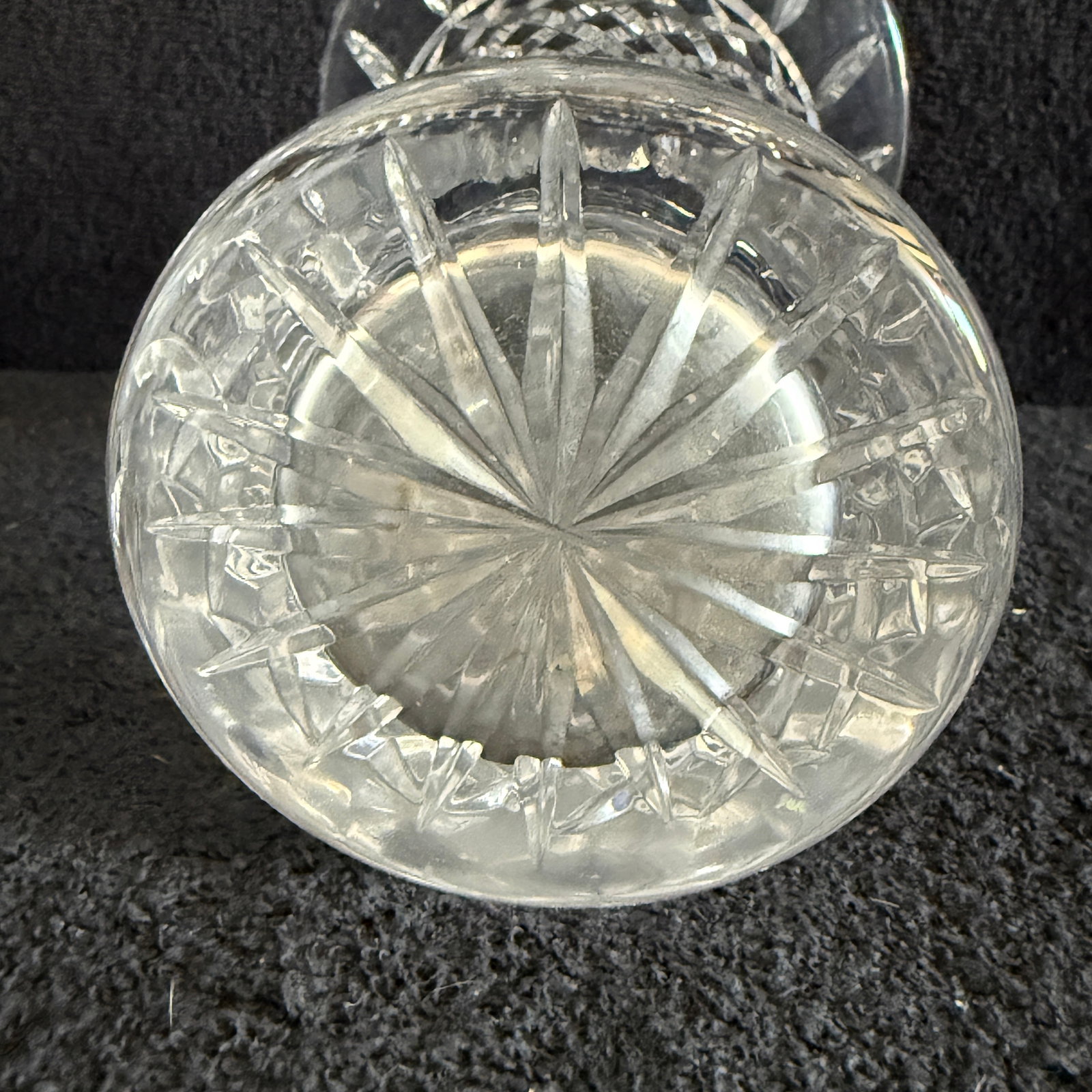 Diamond Cut glass / crystal vase - 6