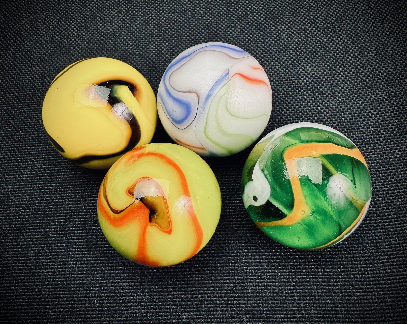 Lot of Four (4) Vintage Glass Swirl Marbles (1 of 4)