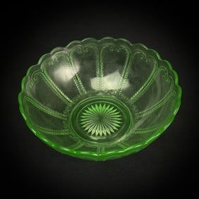 Hocking Princess Green Uranium Glass Bowl