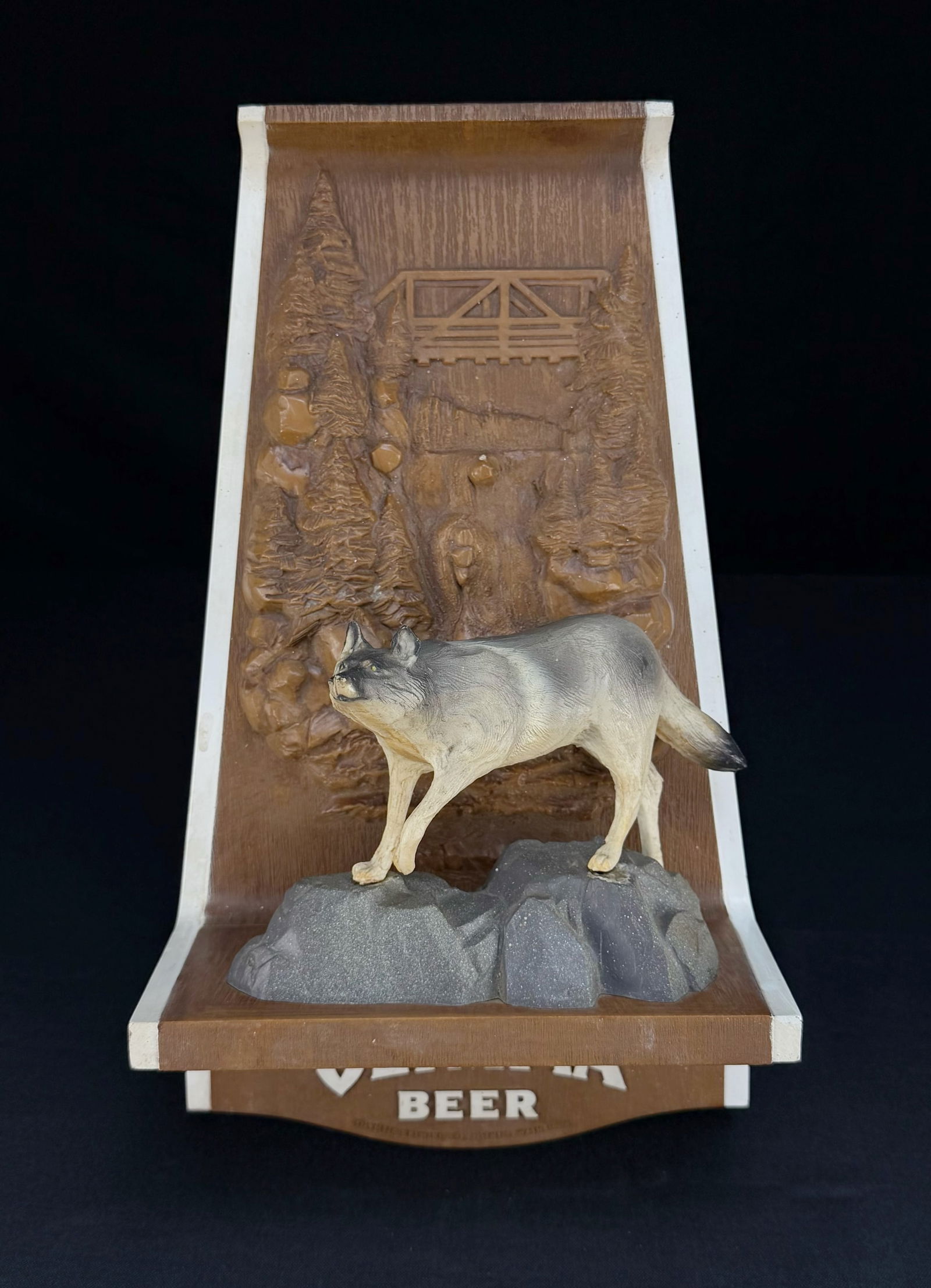 Vintage Olympia Beer Wolf Wall Sign (1 of 6)