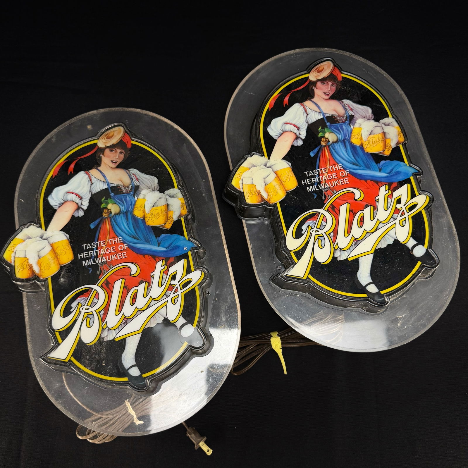 Pair of Vintage Blatz Beer Lighted Signs (1 of 4)