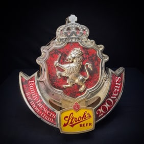 Vintage Stroh's Beer Lighted Motion Sign