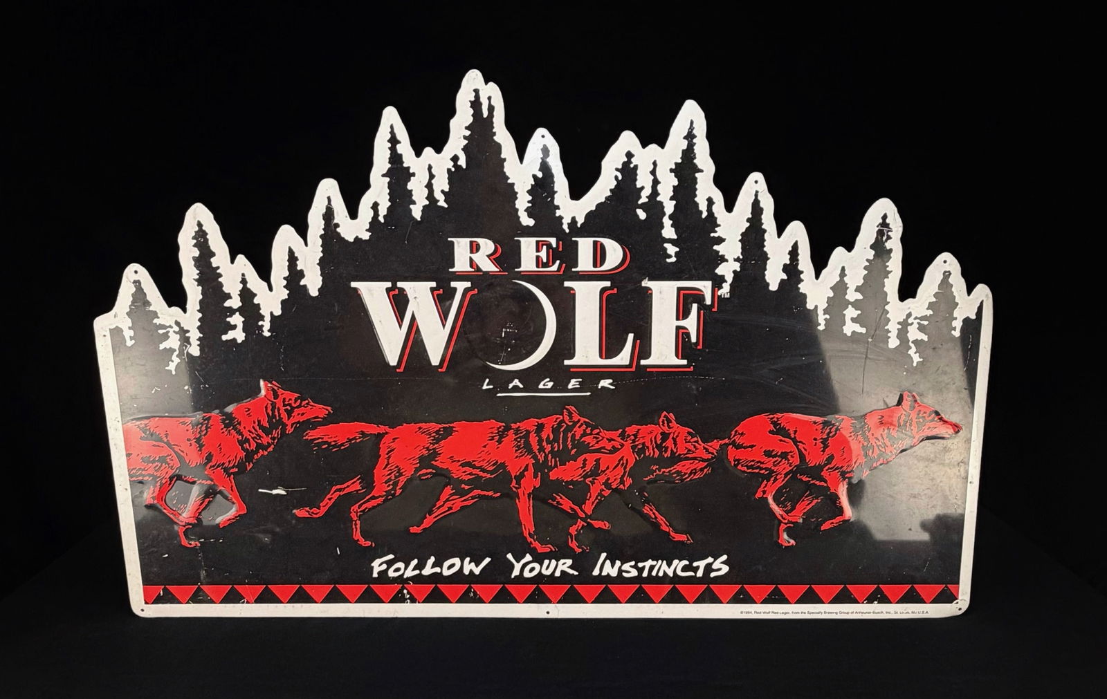 Vintage 1995 Red Wolf Lager Beer Tin Sign (1 of 6)