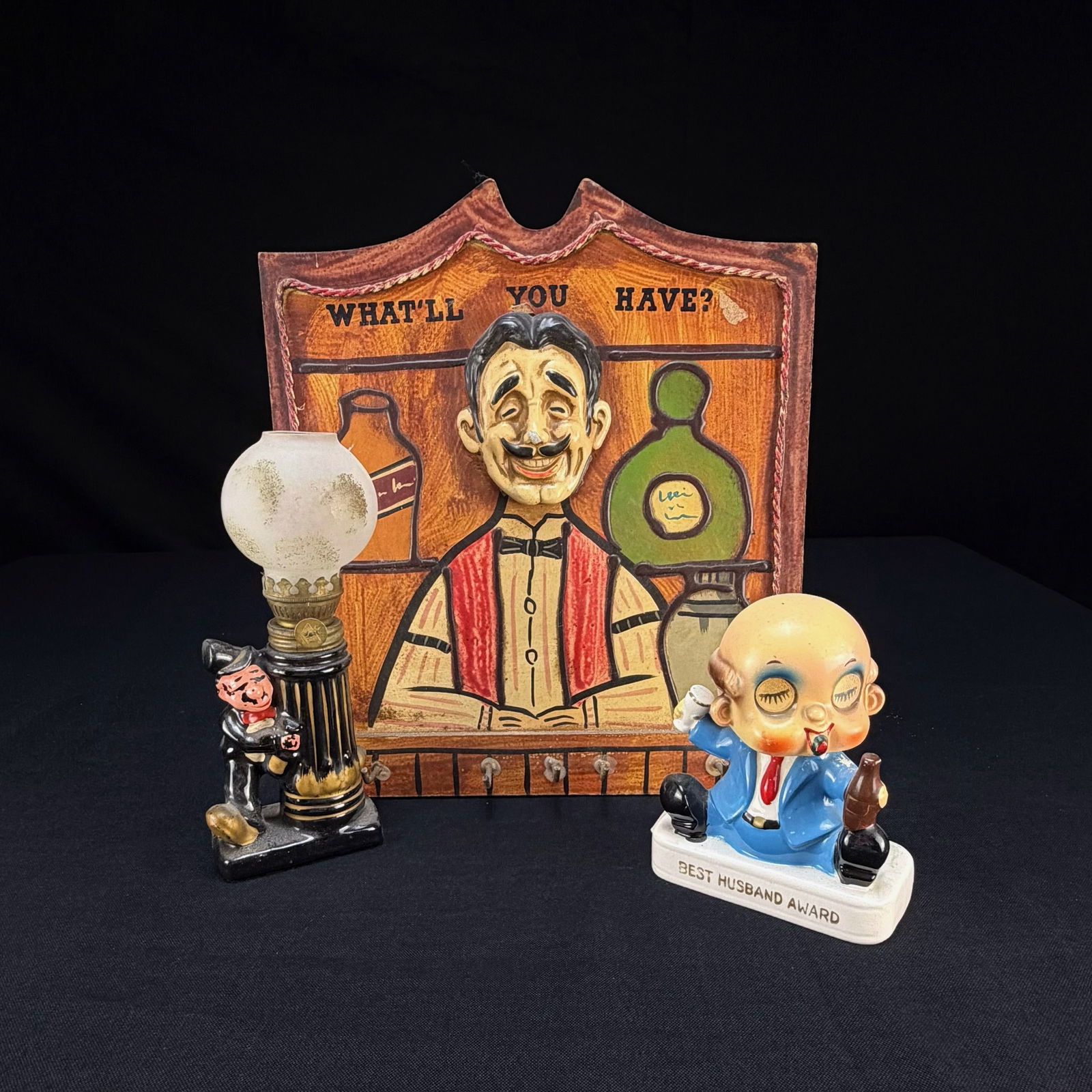 Vintage Barware Lot: Key Holder & Gag Figurines (1 of 7)