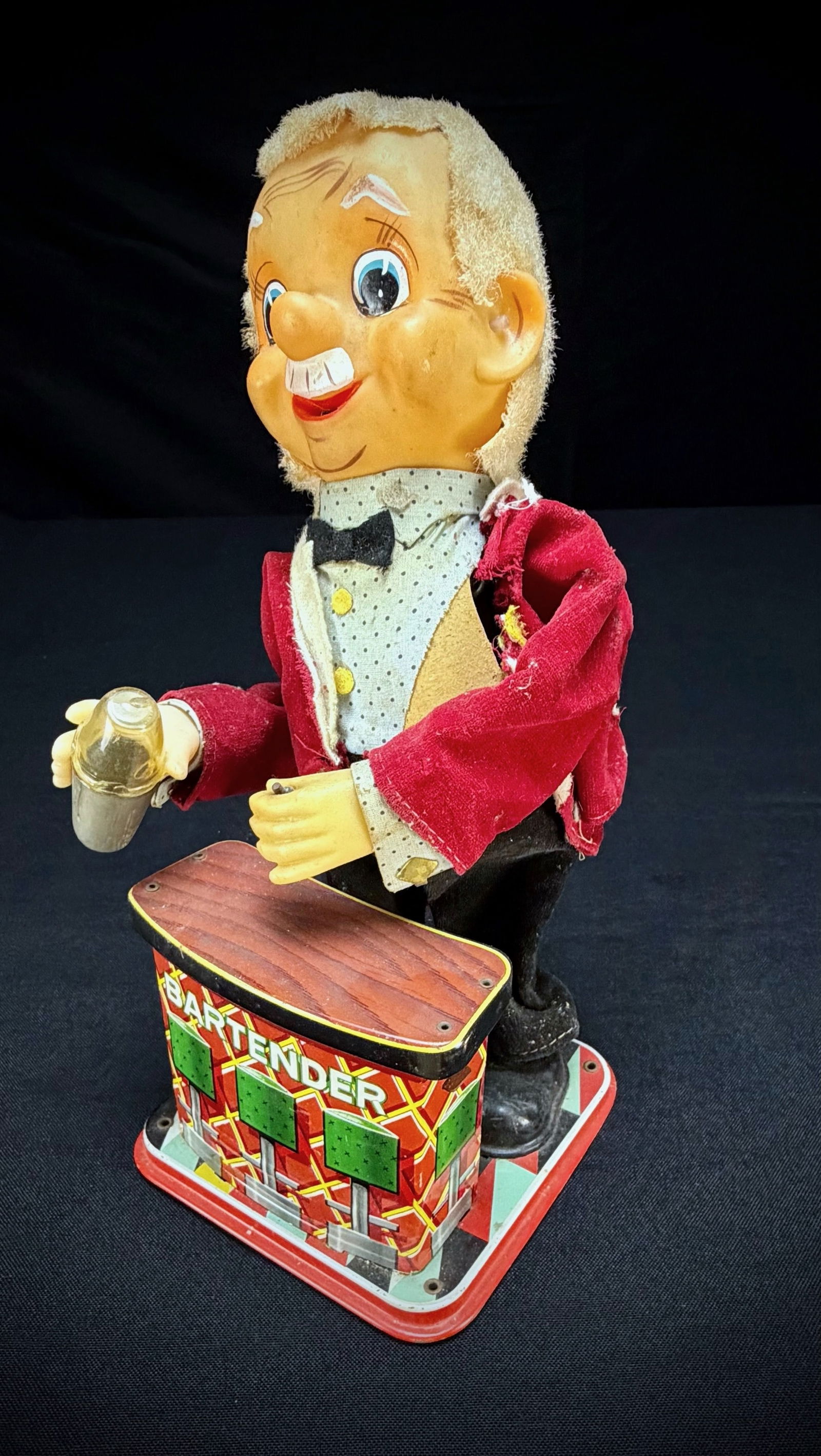 Vintage Battery Operated Tin Bartender Toy (1 of 8)