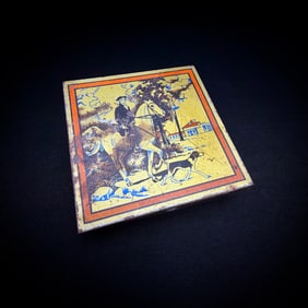 Vintage Equestrian Lithograph Hinged Tin Cigarette Box