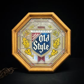 Vintage Heileman's Old Style Lighted Beer Sign